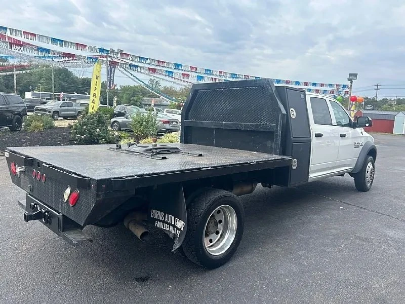 2018 Ram 4500 & 5500 - Image 3 of 12