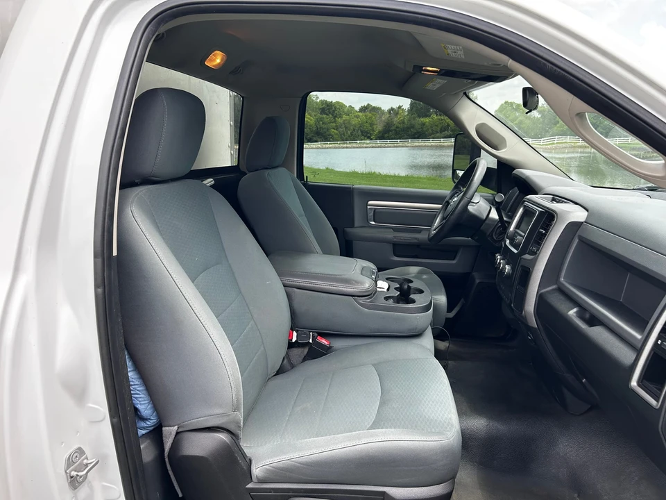 2018 Ram 4500 & 5500 - Image 26 of 31