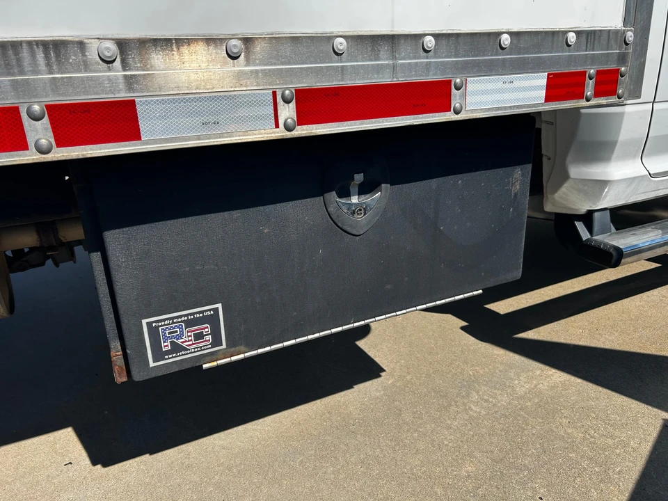 2018 Ram 4500 & 5500 - Image 11 of 31