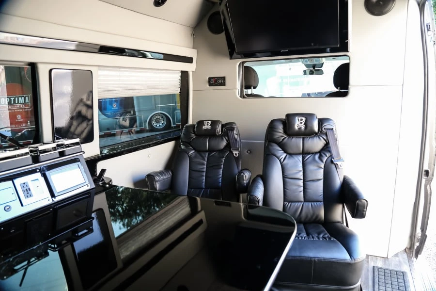2018 Ram ProMaster - Image 8 of 11