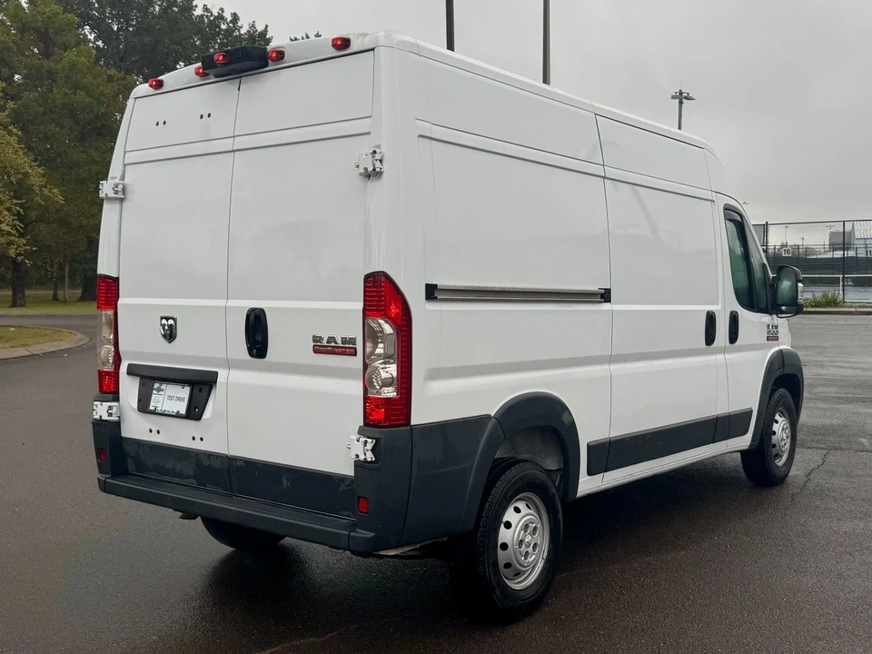 2018 Ram ProMaster - Image 3 of 12