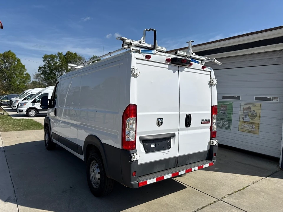 2018 Ram ProMaster - Image 2 of 17
