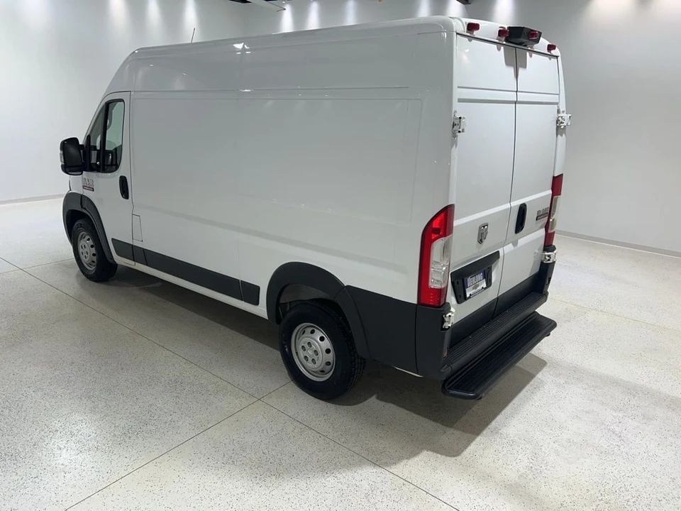 2018 Ram ProMaster - Image 3 of 28