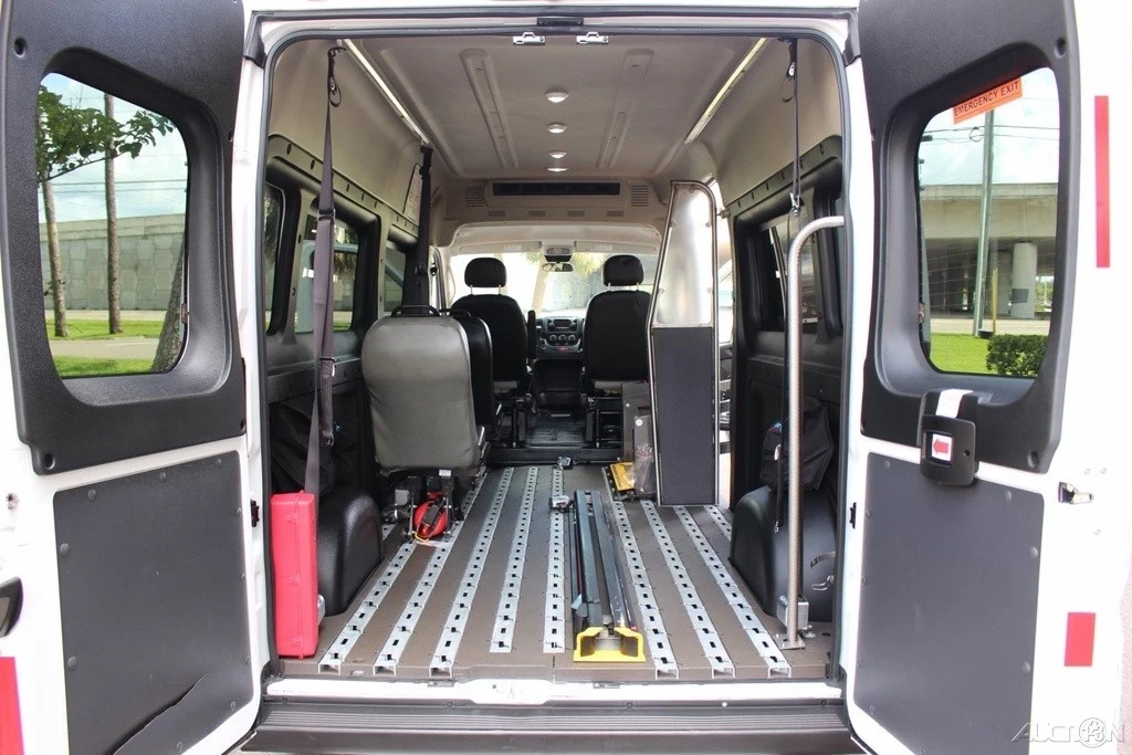 2018 Ram ProMaster - Image 7 of 21