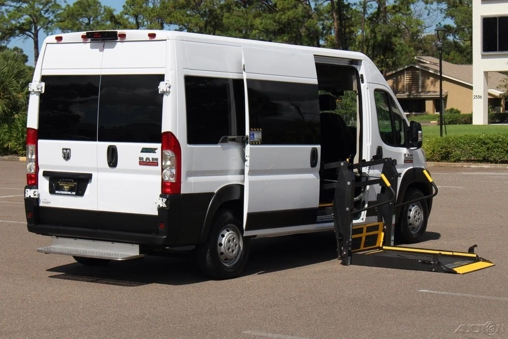 2018 Ram ProMaster - Image 3 of 21