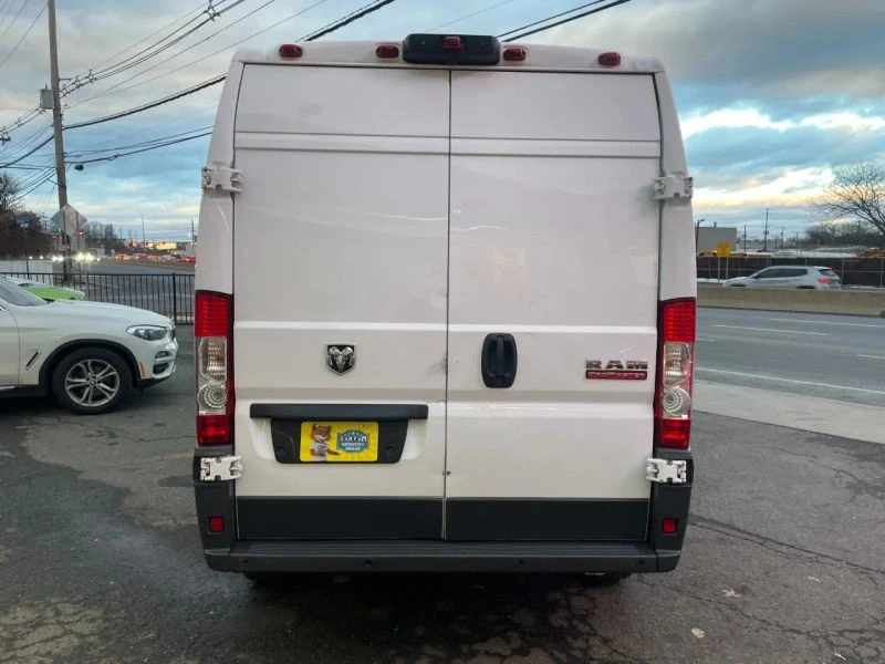 2018 Ram ProMaster - Image 6 of 12