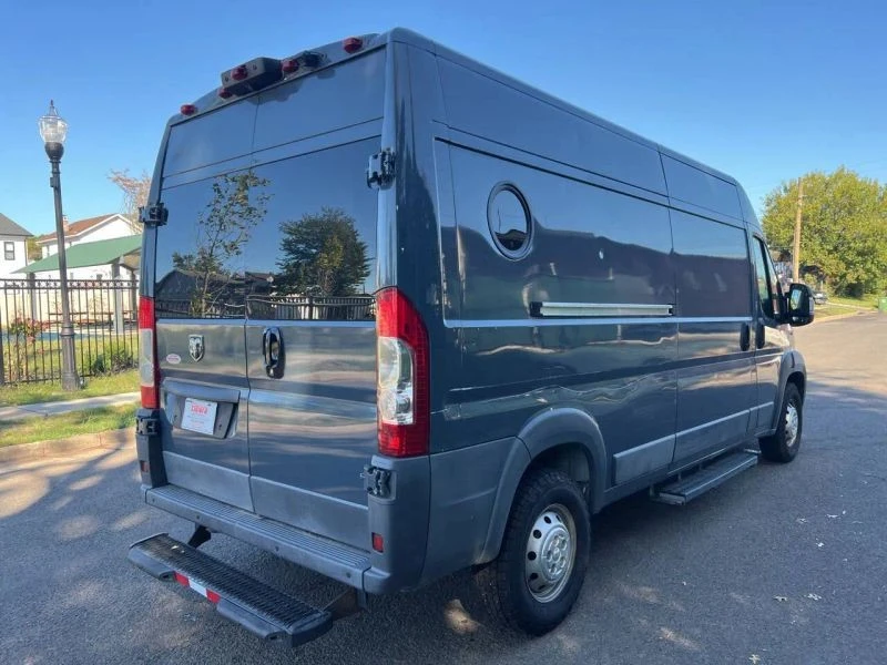 2018 Ram ProMaster - Image 4 of 12