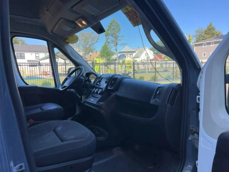 2018 Ram ProMaster - Image 11 of 12
