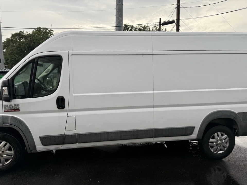 2018 Ram ProMaster - Image 9 of 12