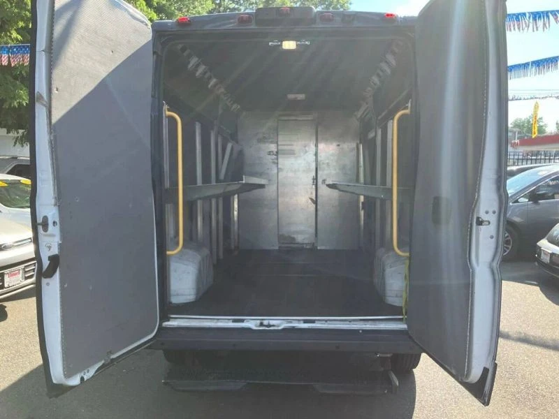 2018 Ram ProMaster - Image 7 of 12