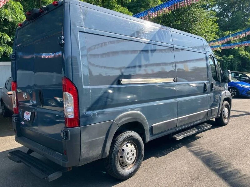2018 Ram ProMaster - Image 5 of 12
