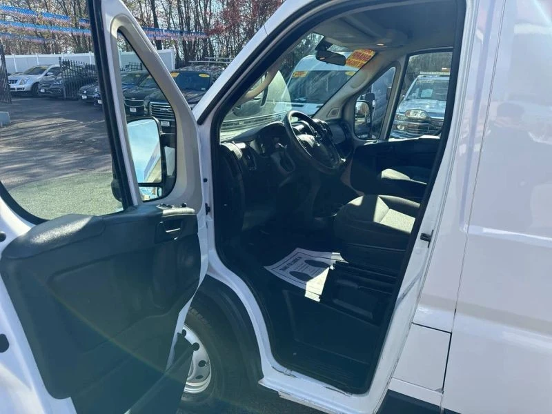 2018 Ram ProMaster - Image 8 of 11