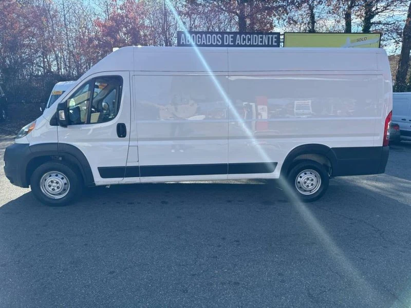 2018 Ram ProMaster - Image 2 of 11