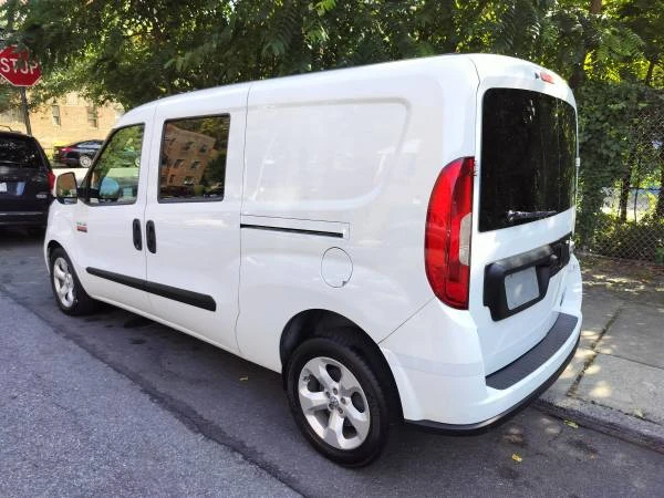 2018 Ram ProMaster - Image 17 of 31