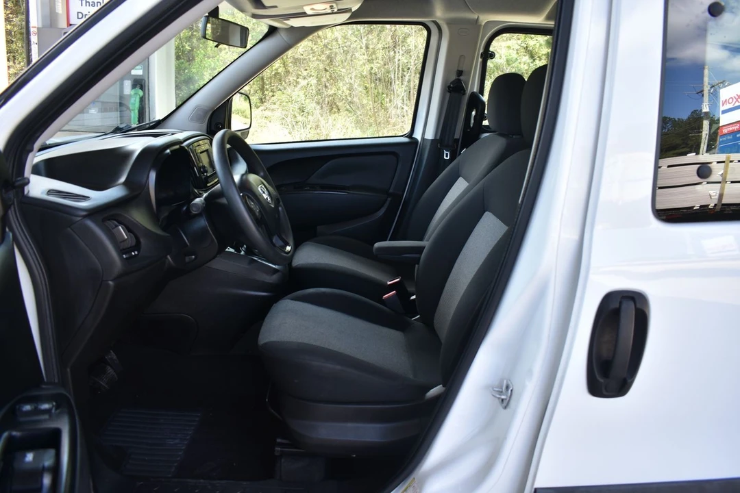 2018 Ram ProMaster - Image 10 of 21