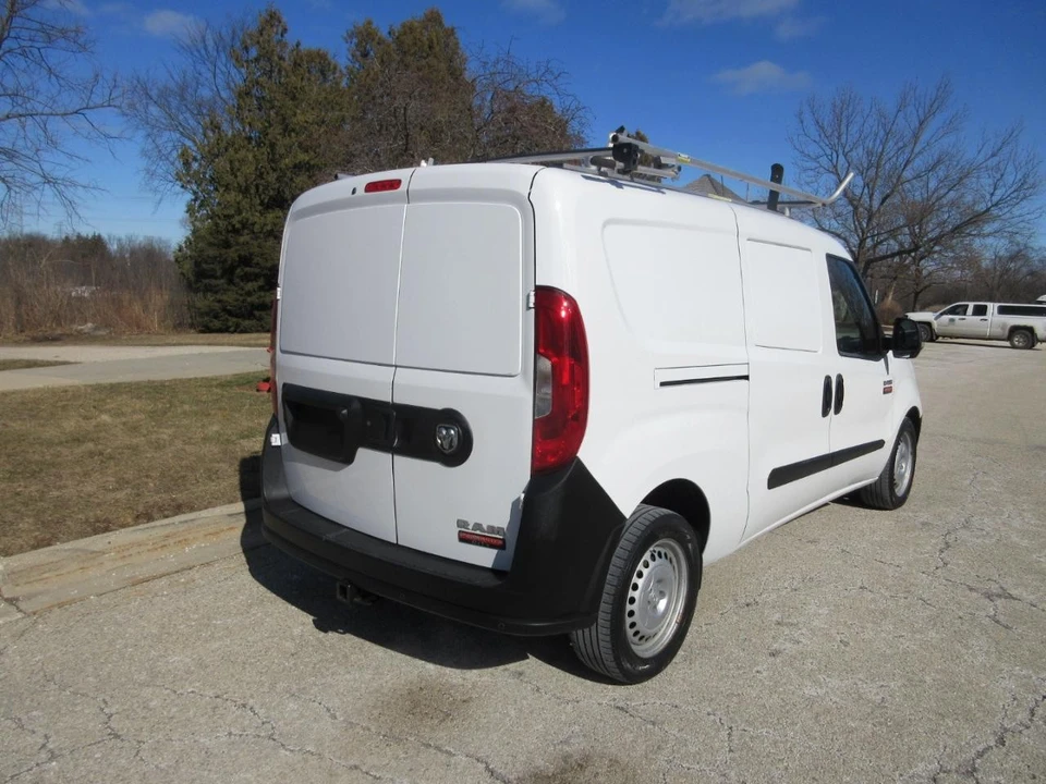 2018 Ram ProMaster - Image 10 of 21