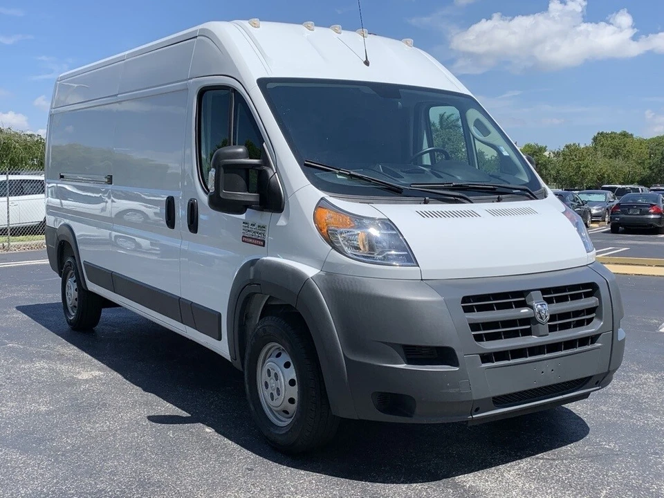 2018 Ram ProMaster - Image 2 of 12