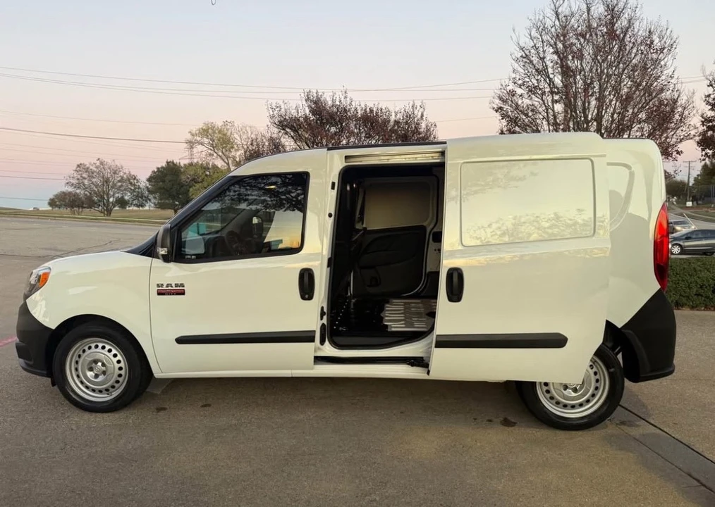 2018 Ram ProMaster - Image 6 of 15