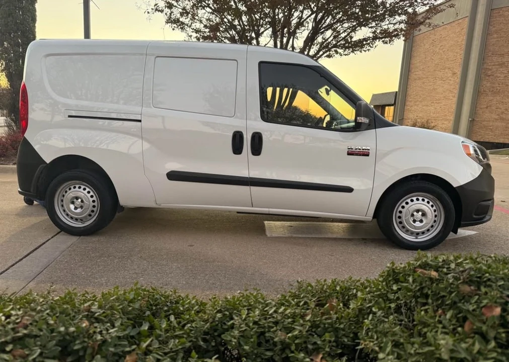 2018 Ram ProMaster - Image 4 of 15