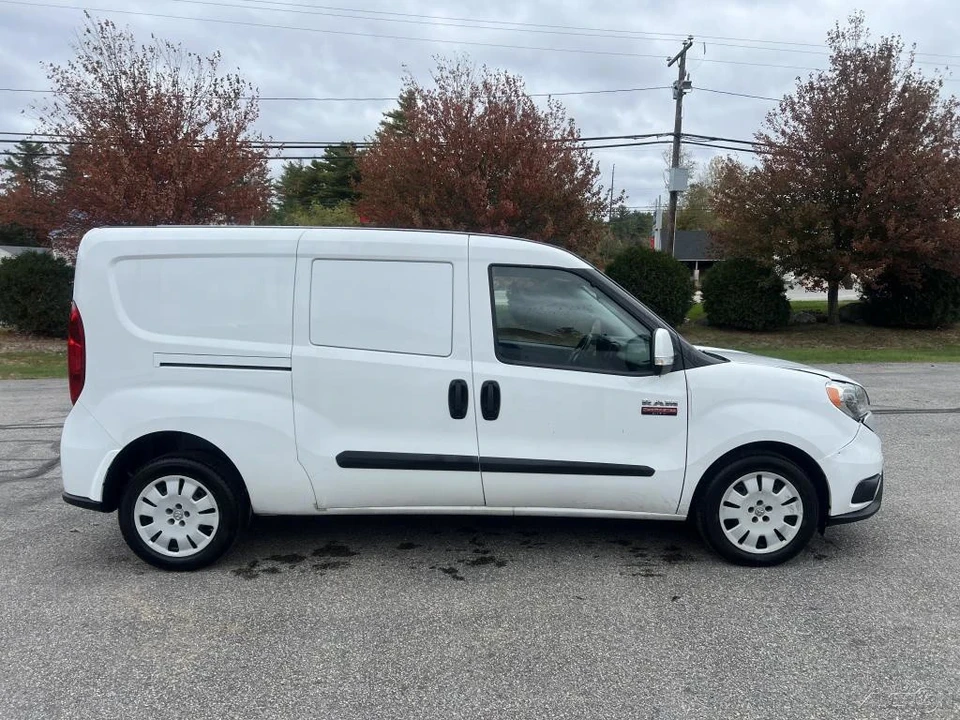 2018 Ram ProMaster - Image 2 of 12