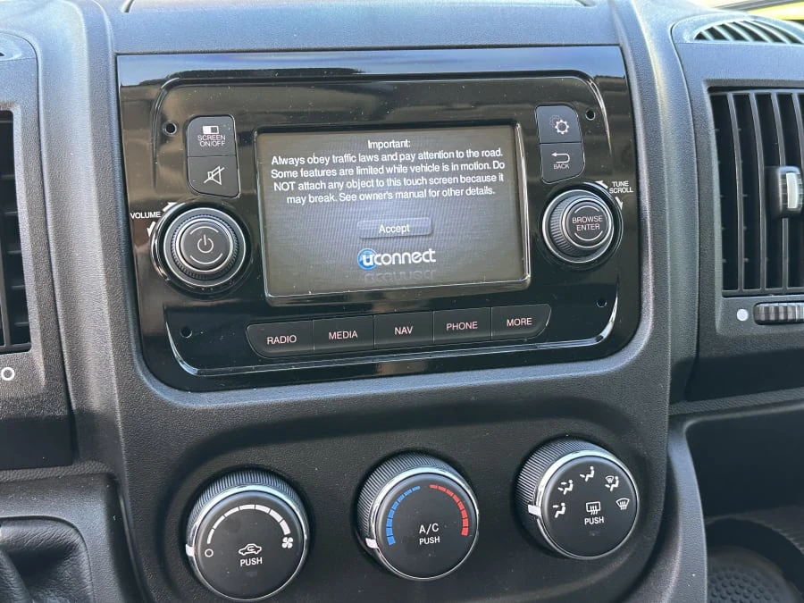 2018 Ram ProMaster - Image 13 of 18