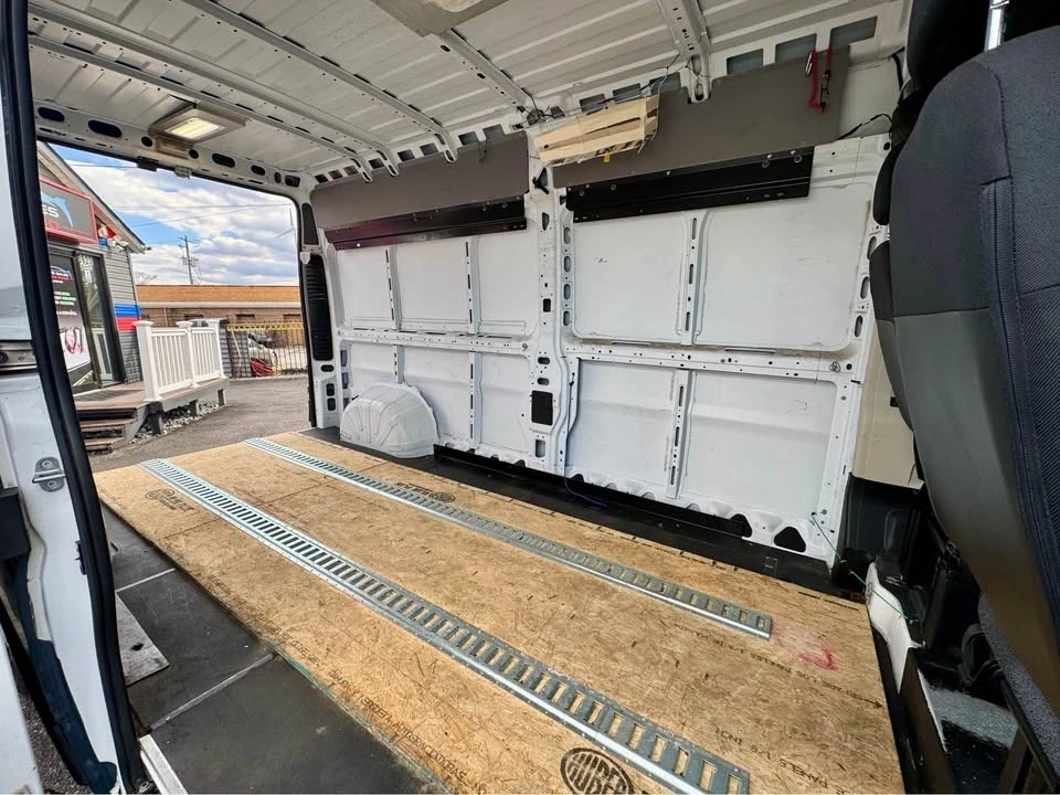 2018 Ram ProMaster - Image 11 of 17