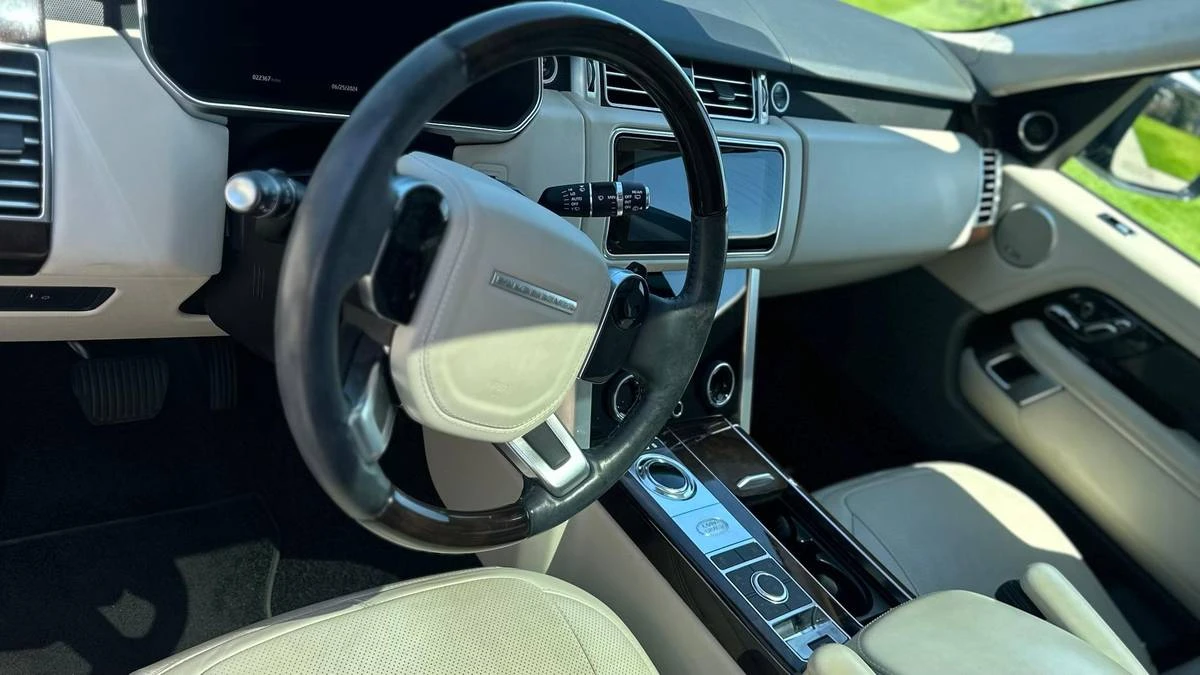 2018 Land Rover Range Rover L405 - Image 5 of 15