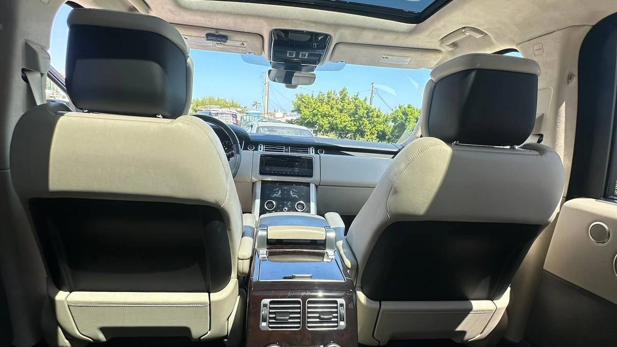 2018 Land Rover Range Rover L405 - Image 10 of 15