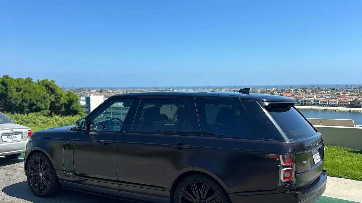2018 Land Rover Range Rover L405 - Image 2 of 15