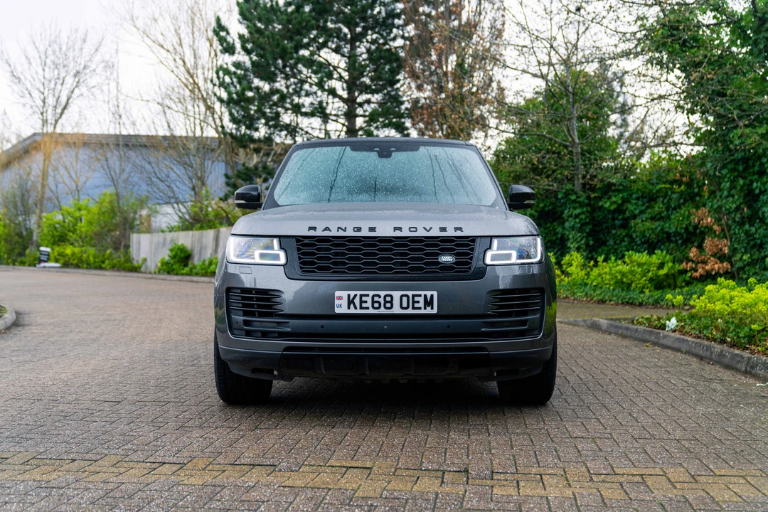 2018 Land Rover Range Rover L405 - Image 10 of 31