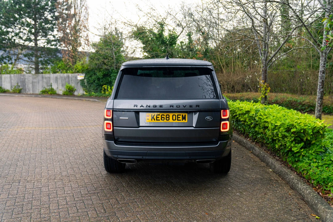 2018 Land Rover Range Rover L405 - Image 6 of 31