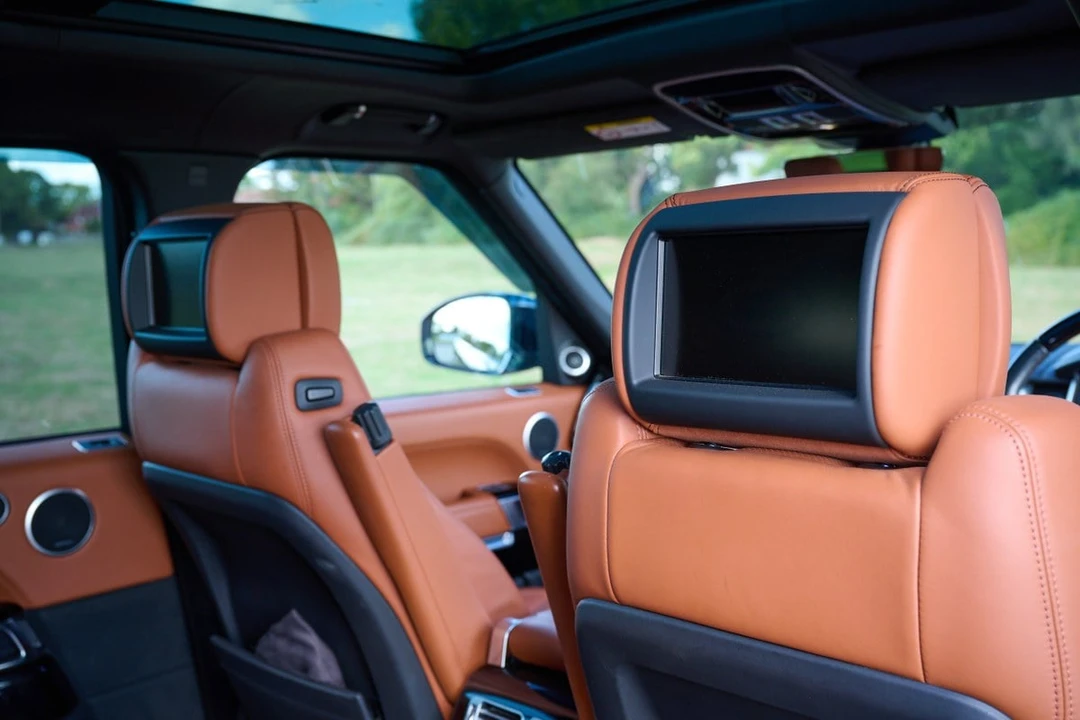 2018 Land Rover Range Rover L405 - Image 27 of 30