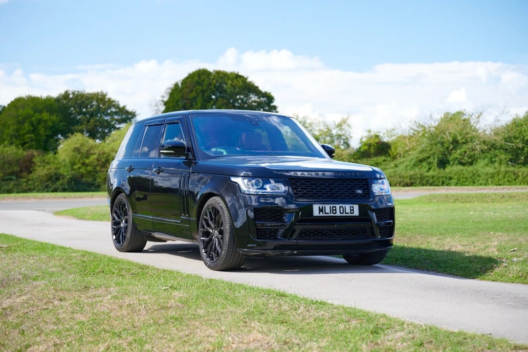 2018 Land Rover Range Rover L405 - Image 14 of 30
