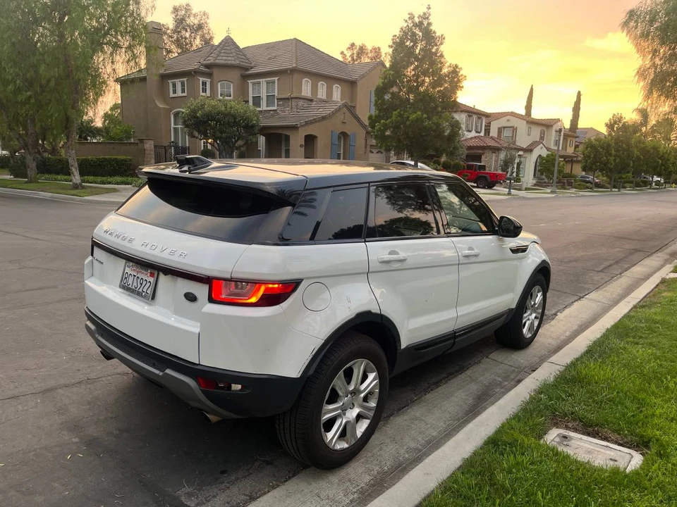 2018 Land Rover Range Rover Evoque 1st Gen - Image 4 of 10