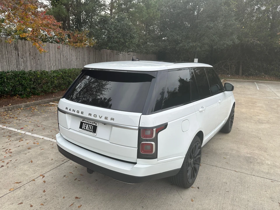 2018 Land Rover Range Rover L405 - Image 18 of 31