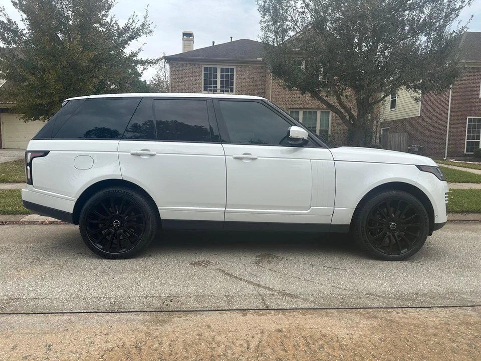 2018 Land Rover Range Rover L405 - Image 23 of 31