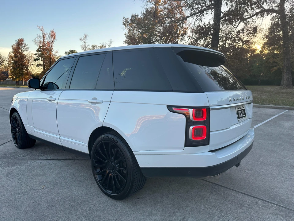 2018 Land Rover Range Rover L405 - Image 12 of 31