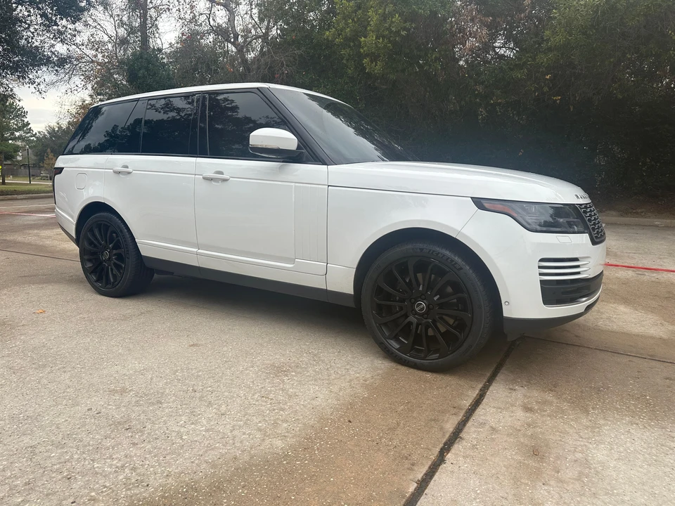 2018 Land Rover Range Rover L405 - Image 24 of 31