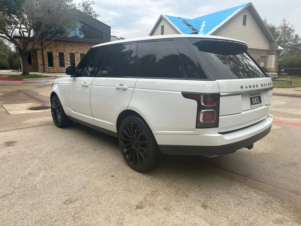 2018 Land Rover Range Rover L405 - Image 13 of 31