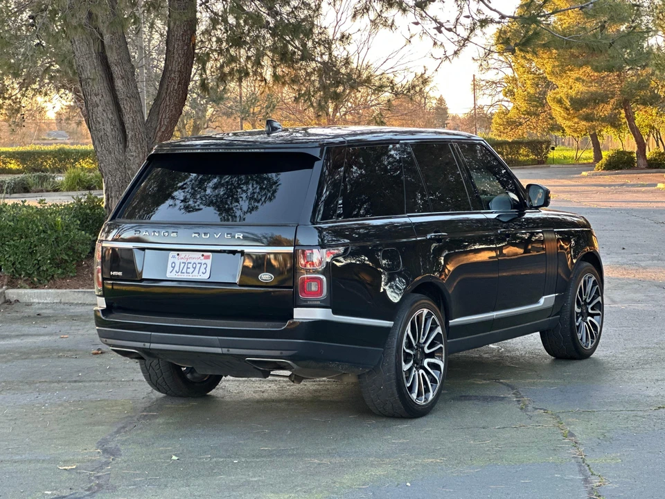 2018 Land Rover Range Rover L405 - Image 10 of 31