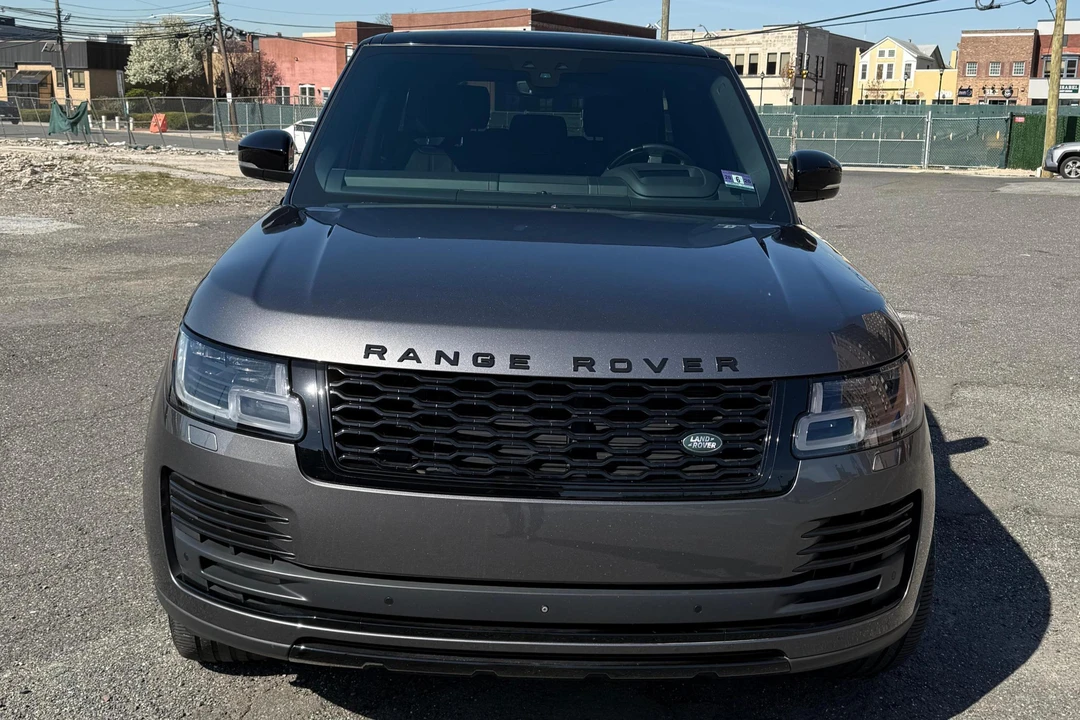 2018 Land Rover Range Rover L405 - Image 2 of 31