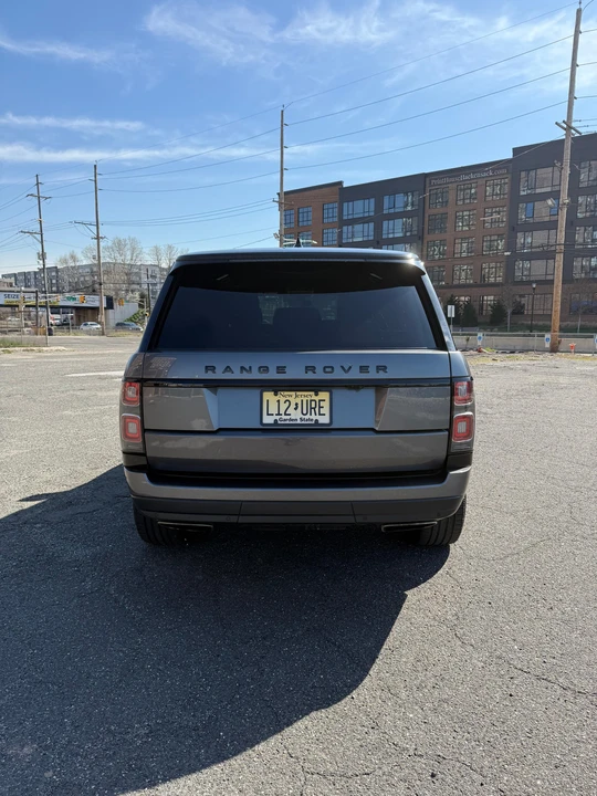 2018 Land Rover Range Rover L405 - Image 16 of 31