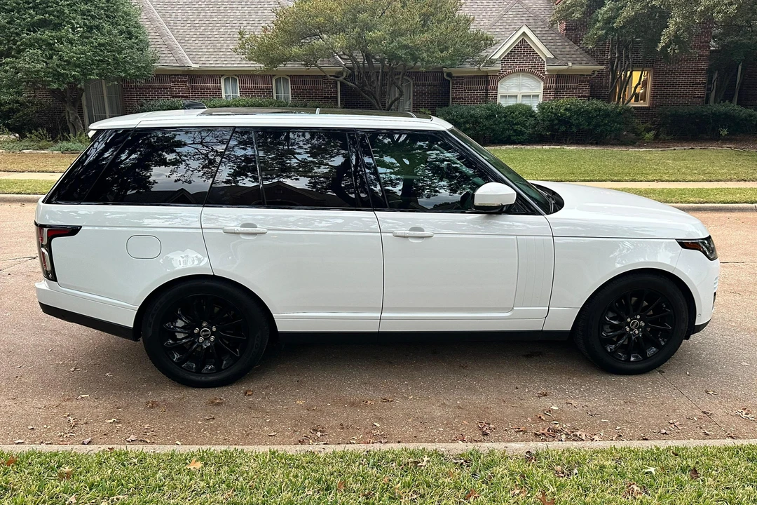 2018 Land Rover Range Rover L405 - Image 3 of 31