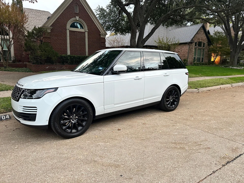 2018 Land Rover Range Rover L405 - Image 14 of 31