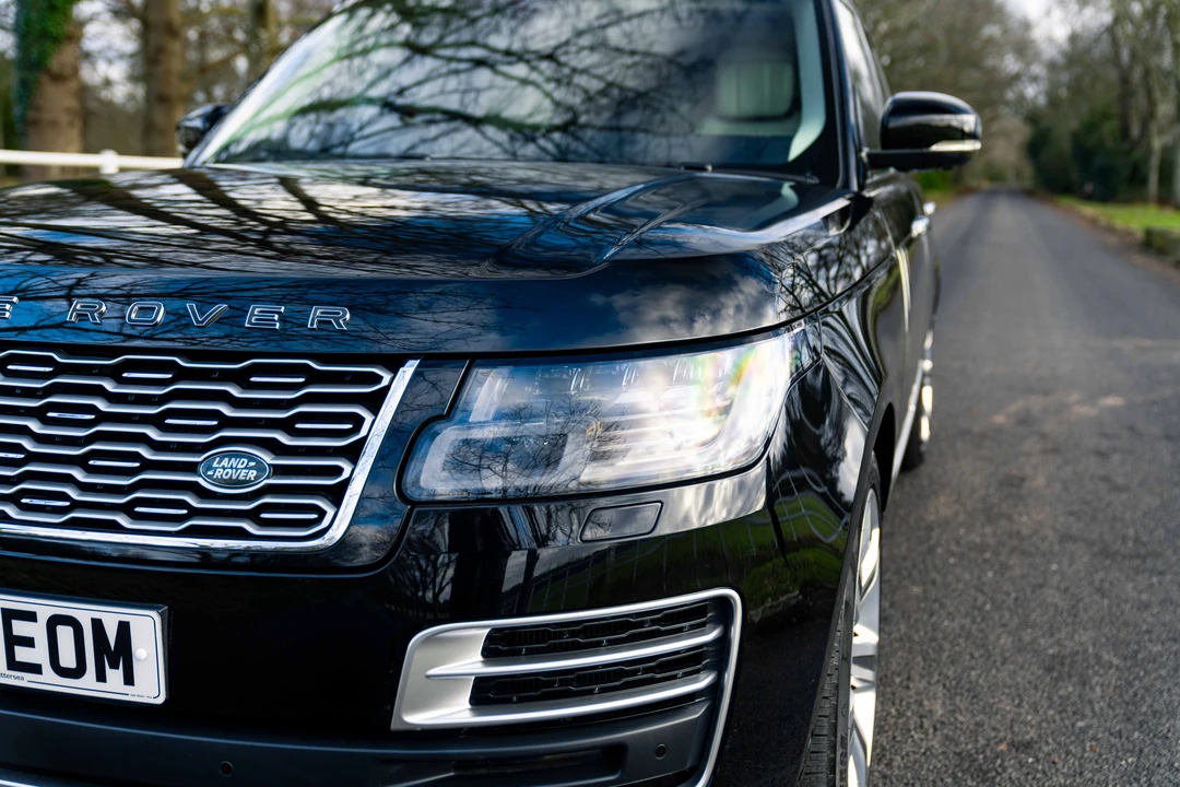 2018 Land Rover Range Rover L405 - Image 14 of 31