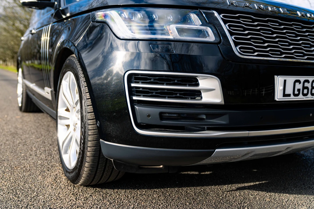 2018 Land Rover Range Rover L405 - Image 11 of 31