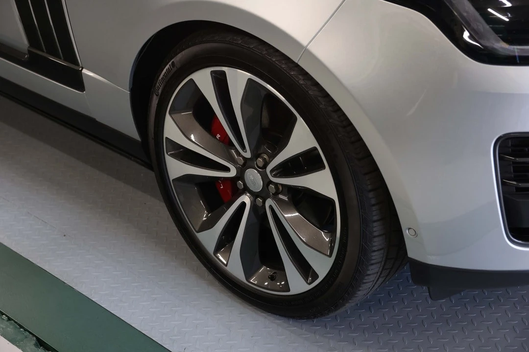 2018 Land Rover Range Rover L405 - Image 12 of 30