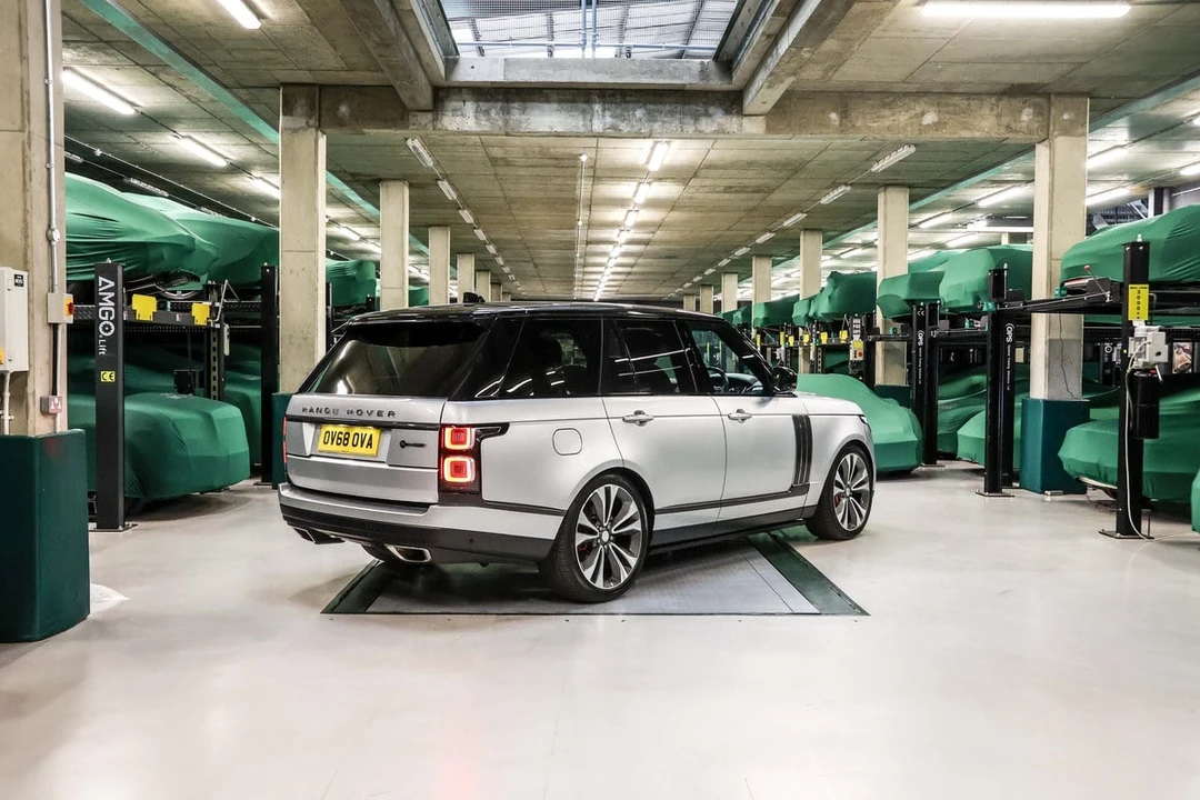 2018 Land Rover Range Rover L405 - Image 6 of 30