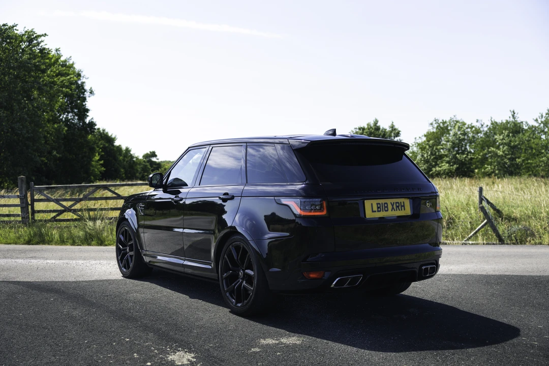 2018 Land Rover Range Rover Sport SVR L494 - Image 19 of 31