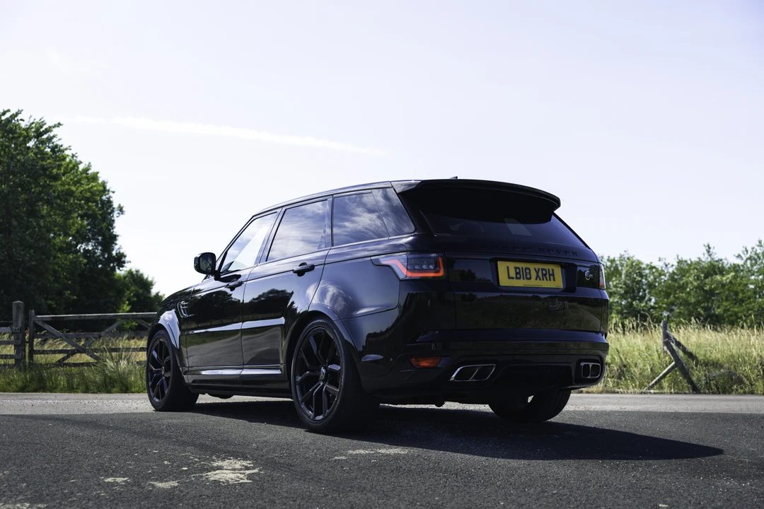 2018 Land Rover Range Rover Sport SVR L494 - Image 5 of 31